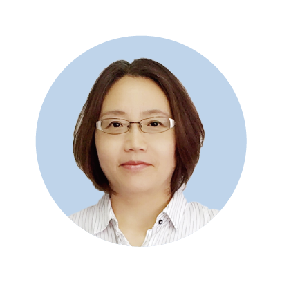 公益財團法人日本制服中心專家委員；中國服裝協(xié)會專家委員，駐日本代表；日本毛織株式會社中國事業(yè)市場總監(jiān)